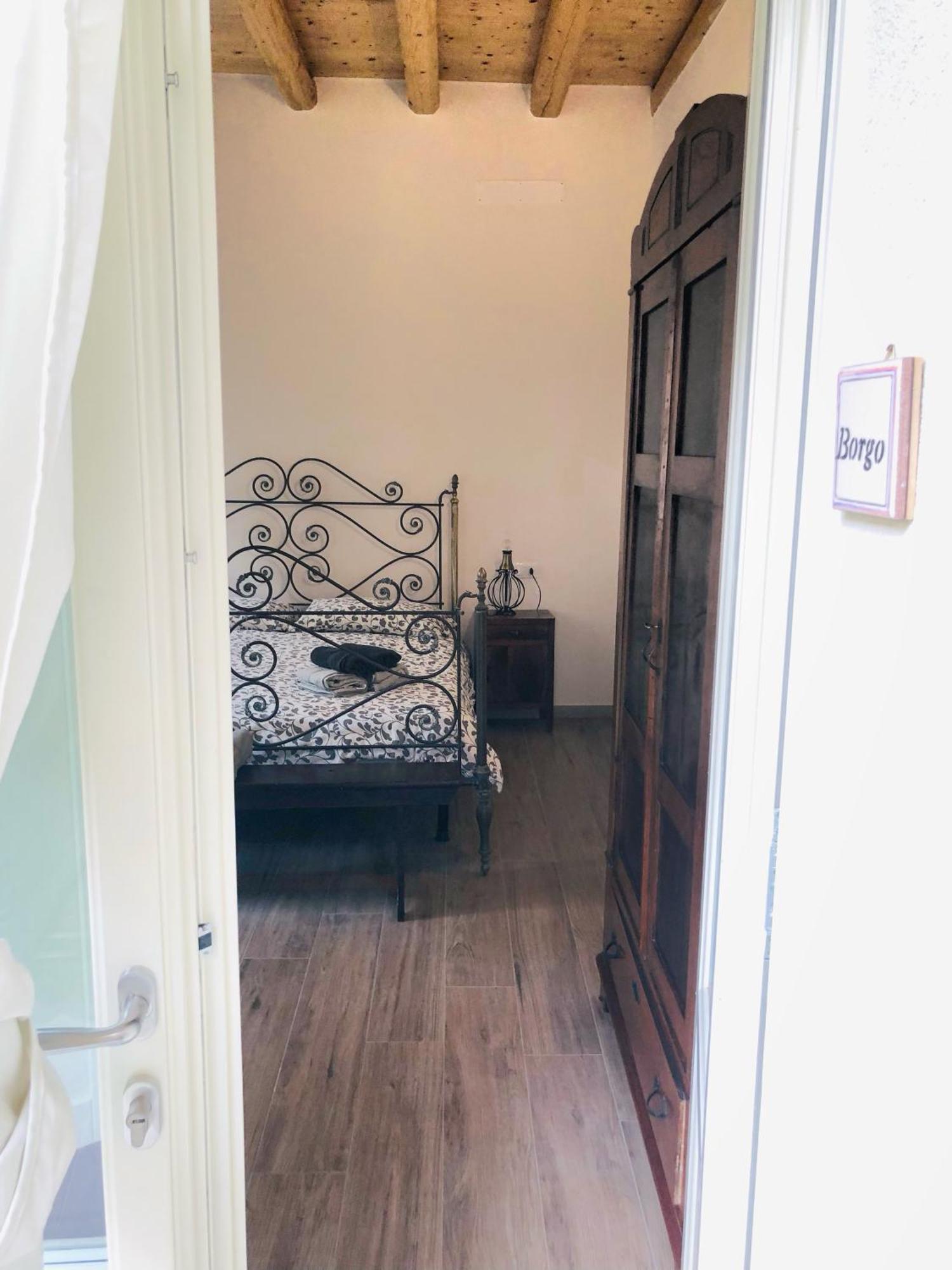 Bed and Breakfast Casa Barteei Монте-Ізола Екстер'єр фото