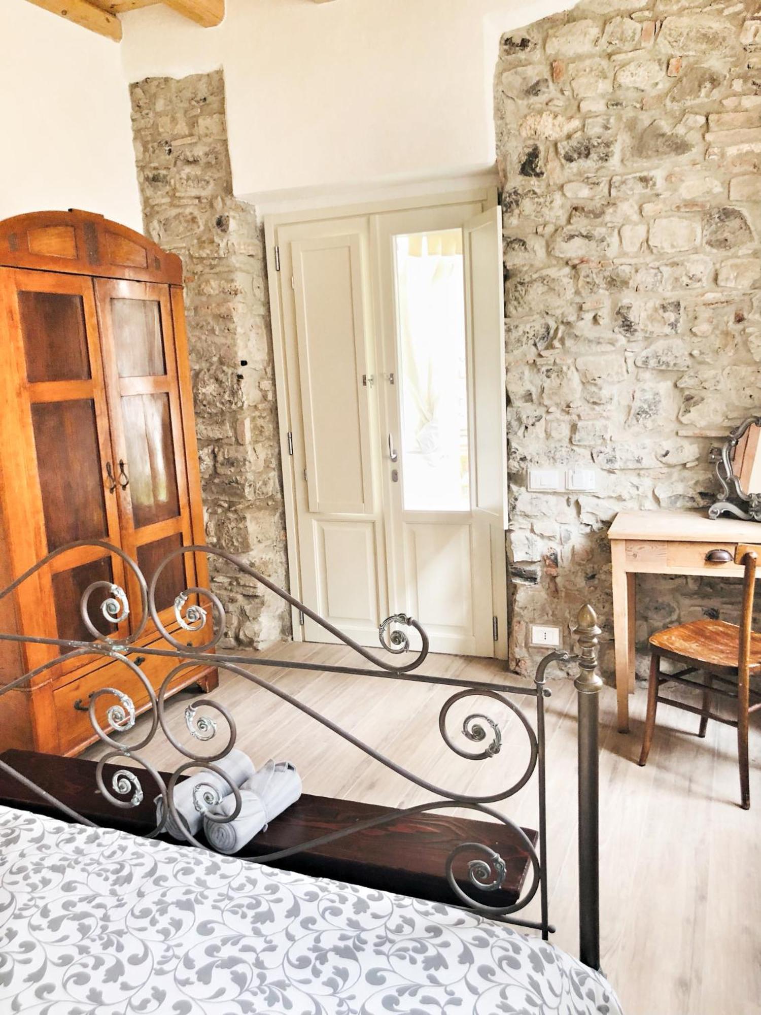 Bed and Breakfast Casa Barteei Монте-Ізола Екстер'єр фото